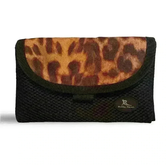 Buddy Pouch Magnetic Running Pouch Leopard Print - Picture 1 of 5